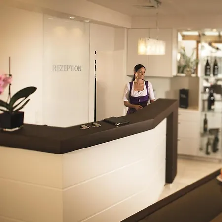 Romerstube Hotel
